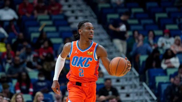 v站体育-享受扮演球队老大！亚历山大在俄城打怪练级